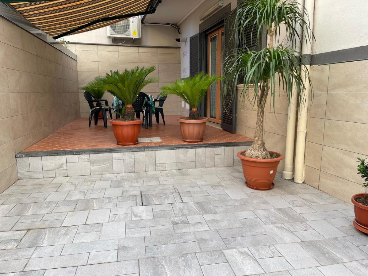 Susy Home Neapel Exterior foto